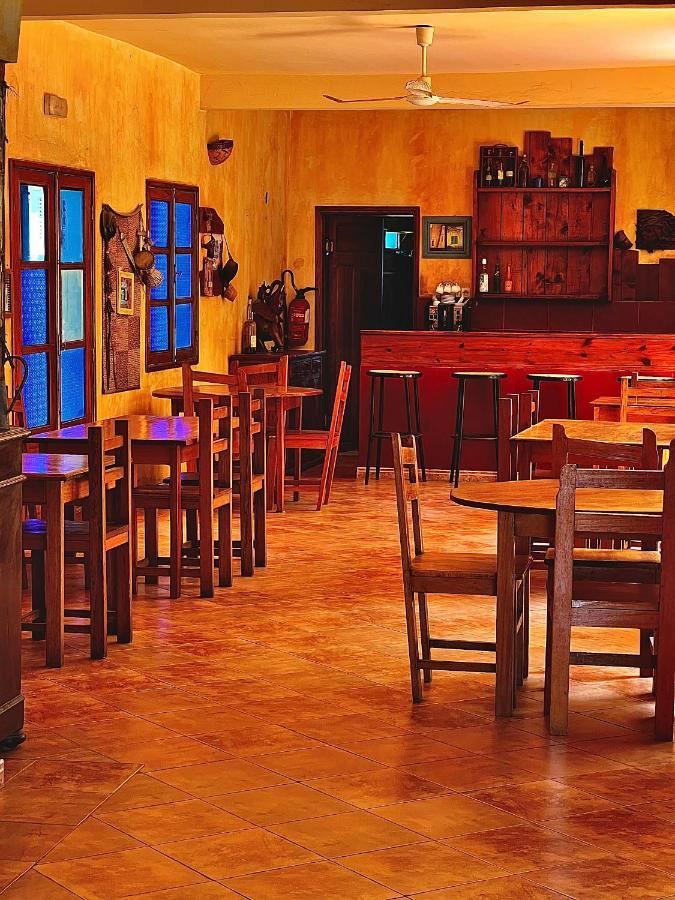Flyfishes Hotel Сен-Луи Экстерьер фото